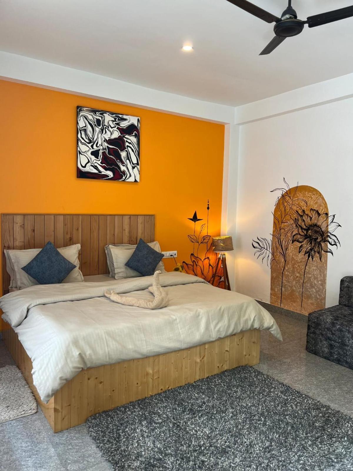 Himtrek Stay Kasol Luaran gambar
